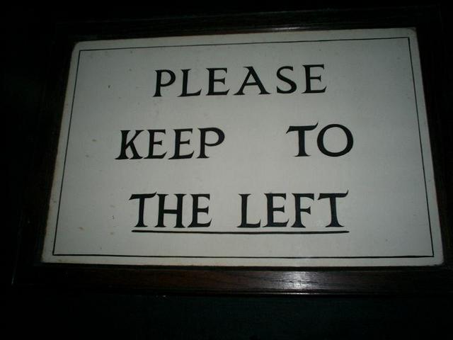 signskeeptoleft.jpg